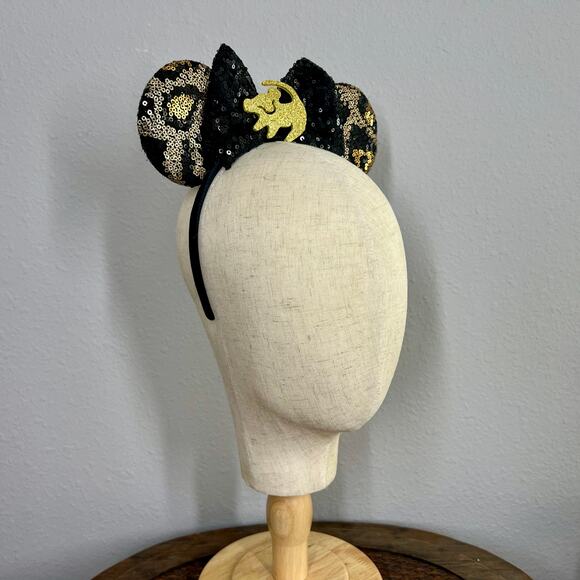 Royal Safari Minnie Ears | Disney’s Lion King-Inspired Mouse Ears Headband - Picture 5 of 5